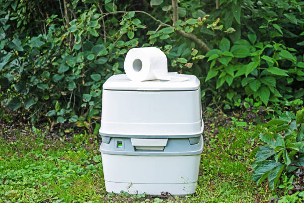 Best Portable restroom trailer rental  in Staples, MN